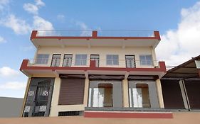 Hotel Raj Inn